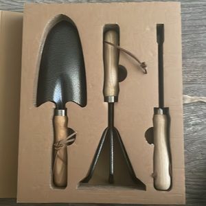 Garden tool set new